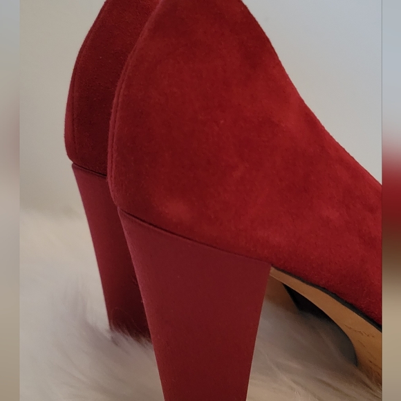 Beautiful Kate Spade Velvet Peep-Toe Heels - Picture 6 of 13